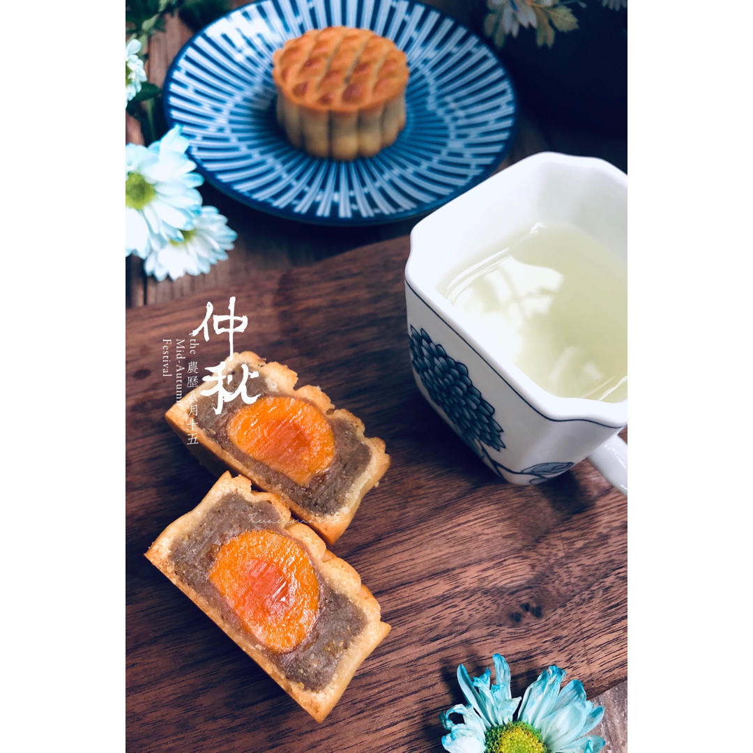 广式莲蓉（豆沙）蛋黄月饼（超详细步骤）
