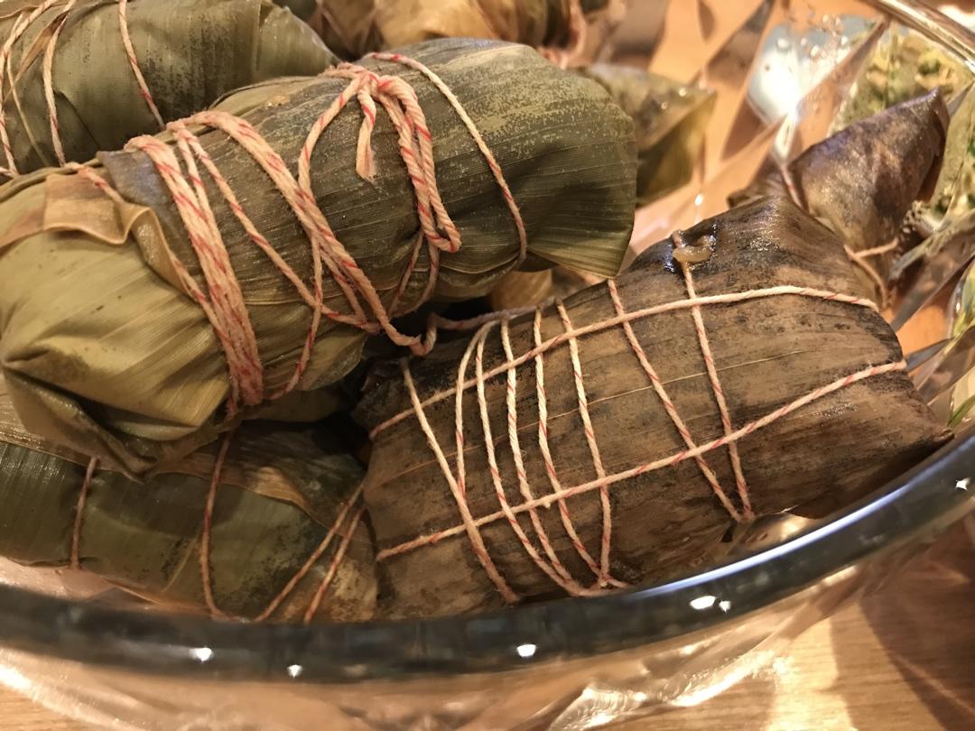 好吃到飞起的肉粽子