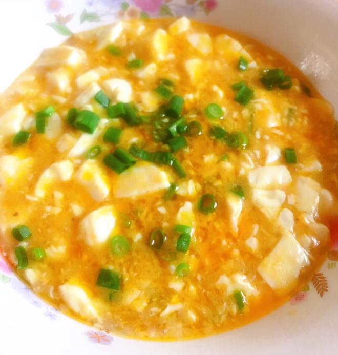 咸蛋黄豆腐汤的做法