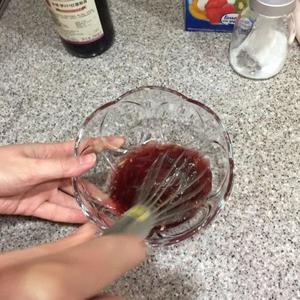 草莓红酒奶油冻的做法 步骤11