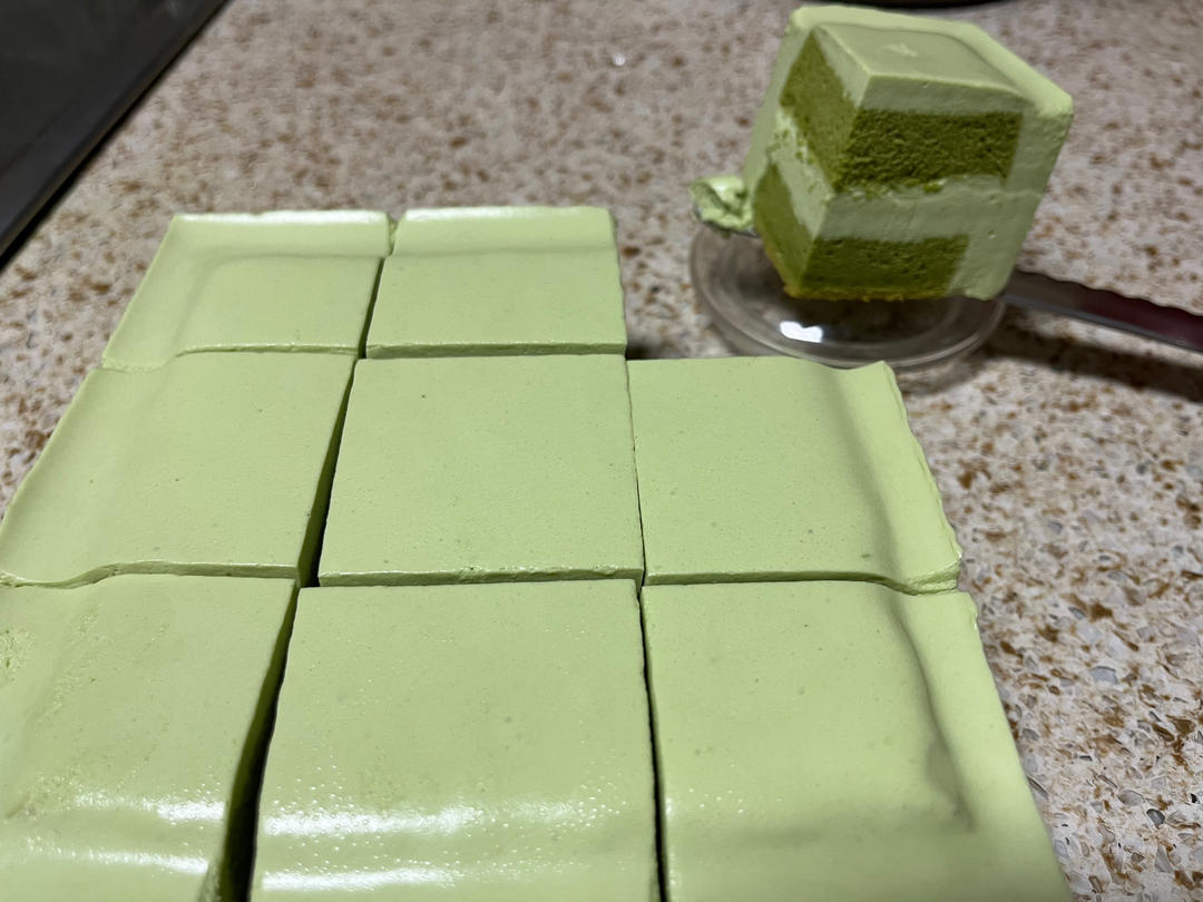 巧克力抹茶慕斯蛋糕（小山进巧克力海绵）