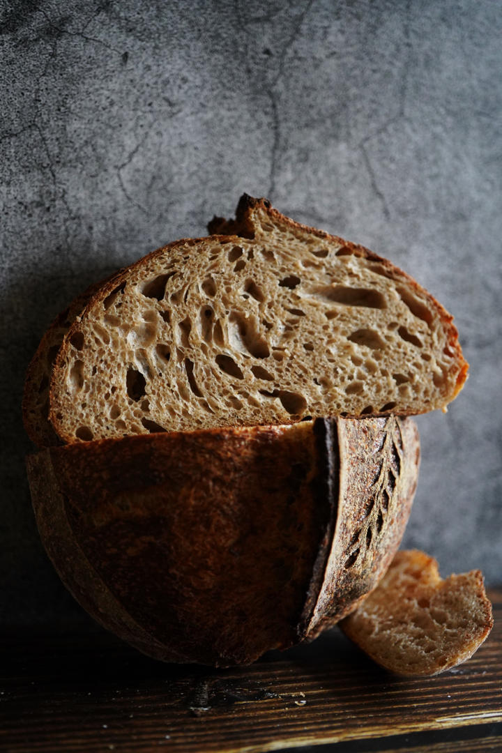 天然酵种基础乡村面包Basic Country Bread at Tartine