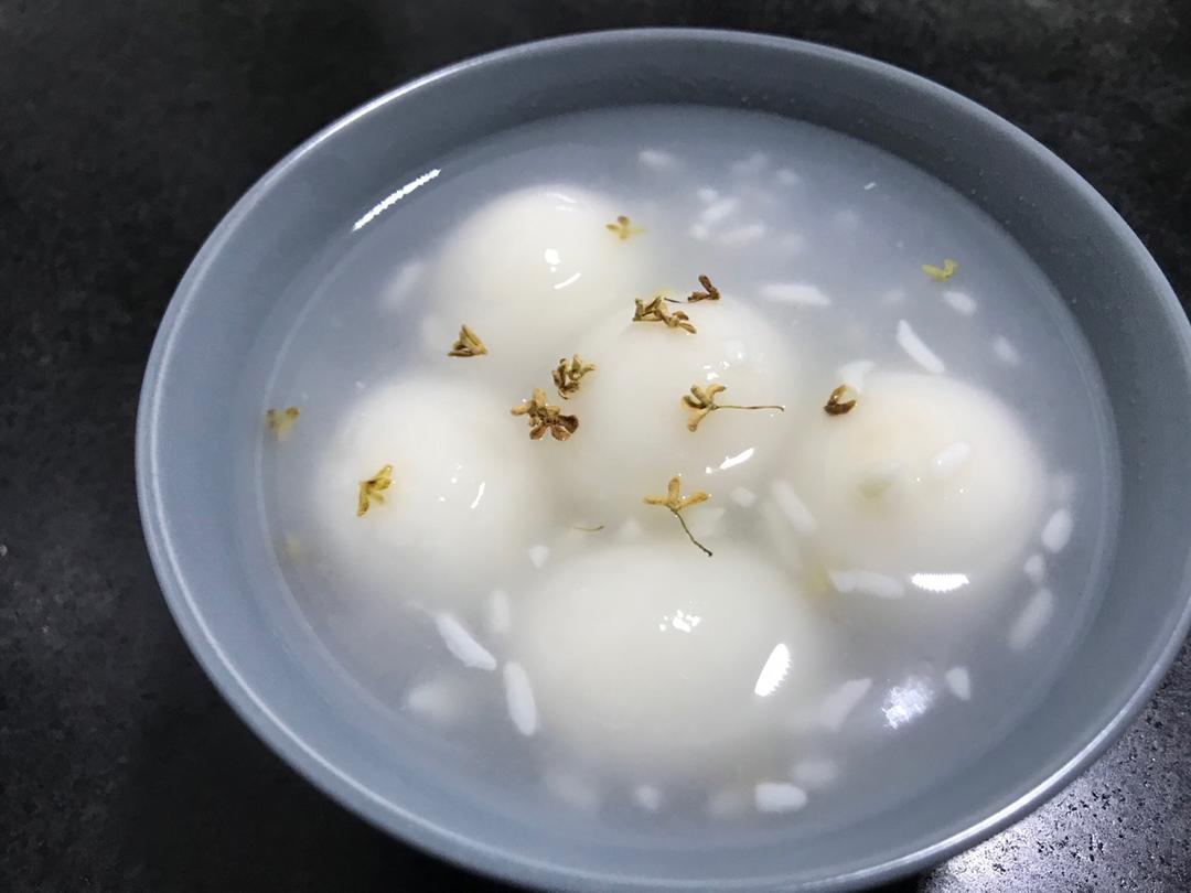 【桂花酒酿圆子】