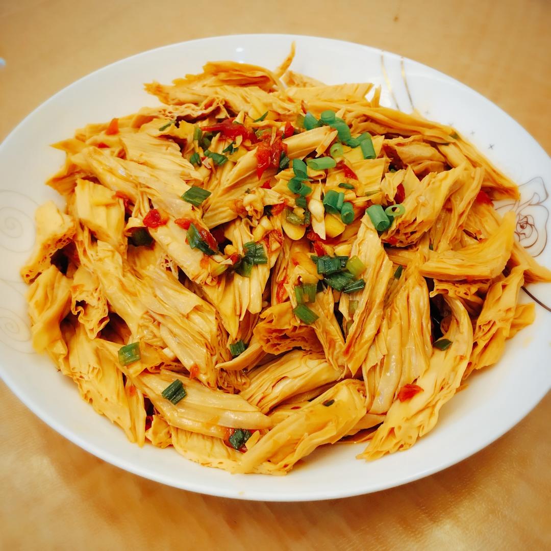 书含mama做的凉拌腐竹