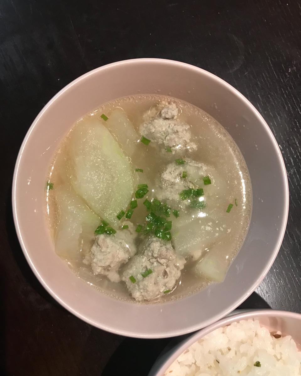 冬瓜汆丸子汤