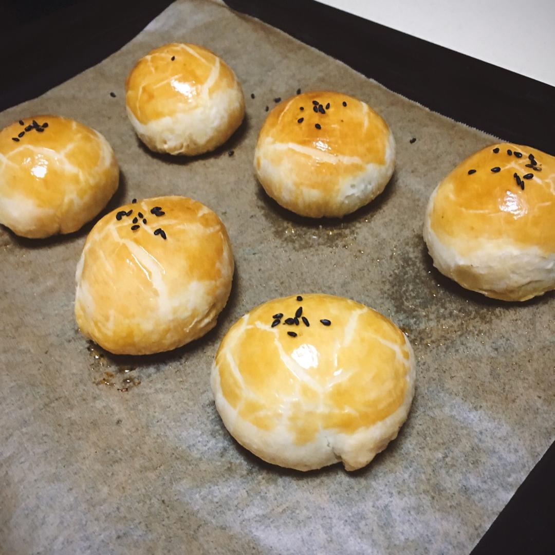 蛋黄酥