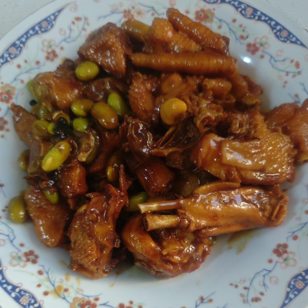 童子鸡炒毛豆