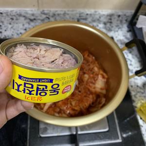 韩式泡菜汤（김치찌개 ）的做法 步骤3