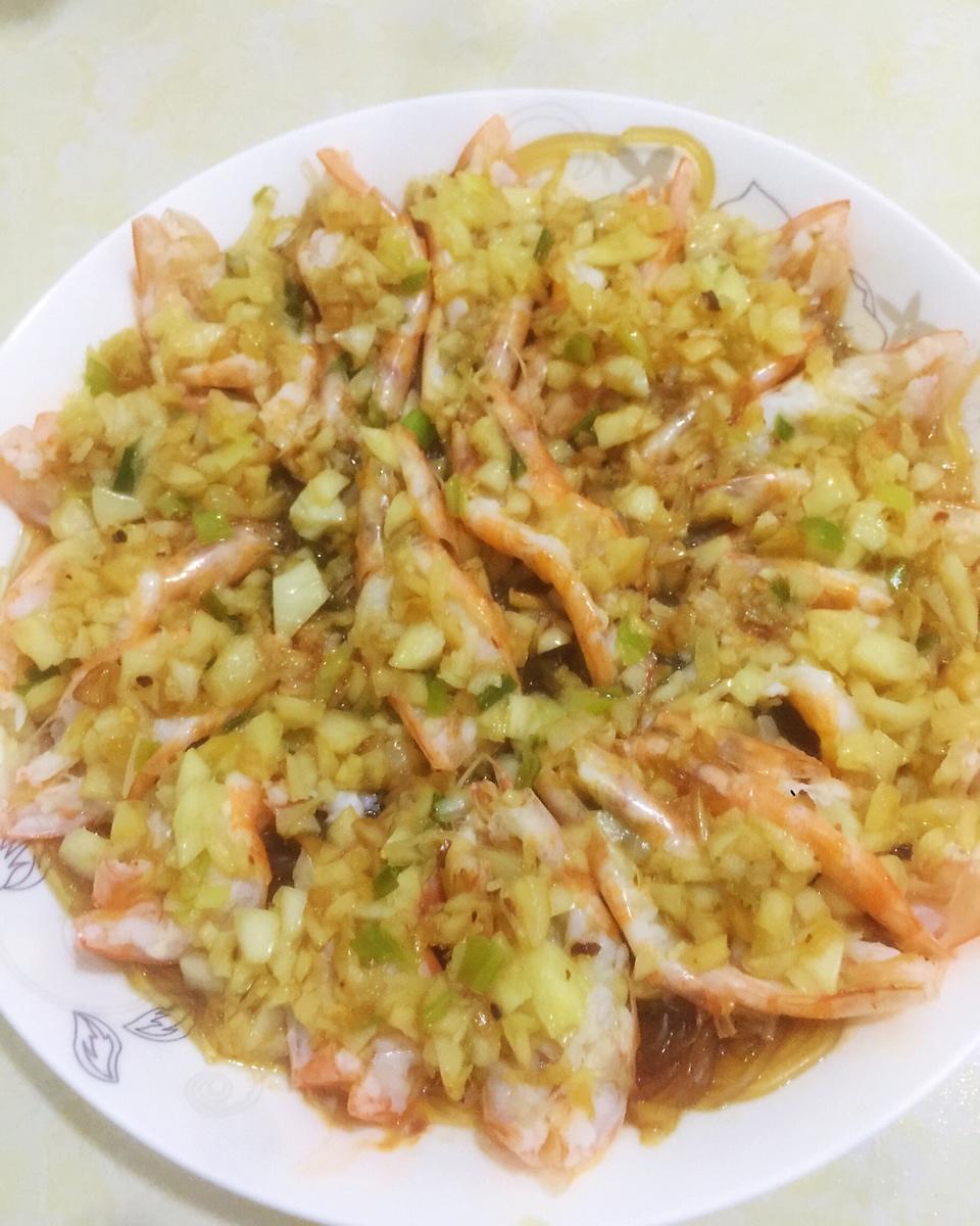 蒜蓉粉丝蒸大虾