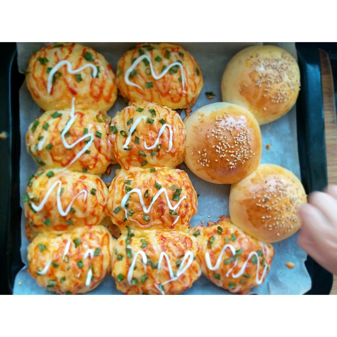 葱香肉松芝士小面包