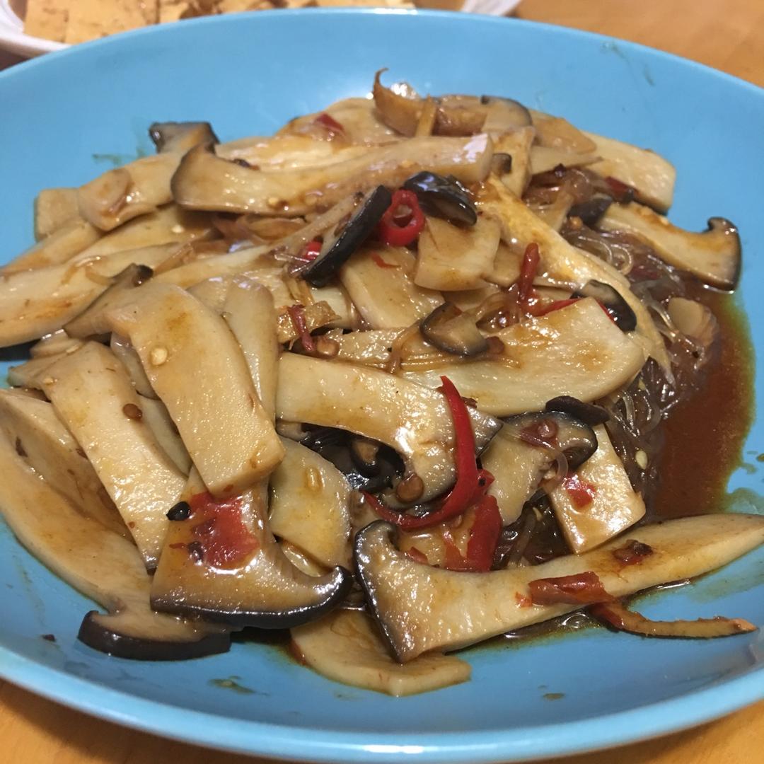 水煮杏鲍菇