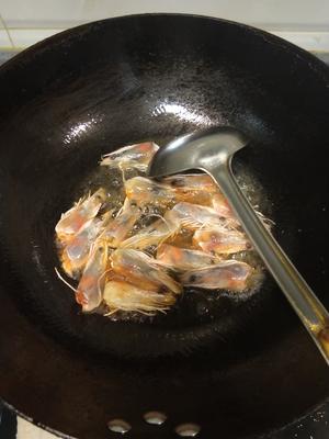 宝贝最爱吃🌸一虾三吃之黄金蝴蝶虾&虾油&香酥虾头的做法 步骤12