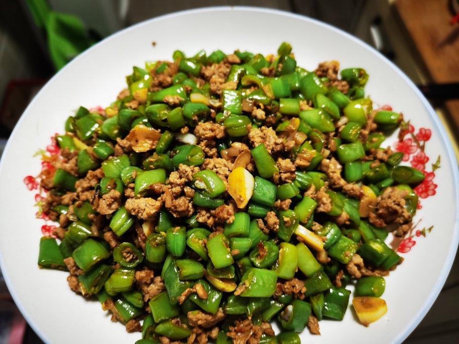 肉沫豆角下饭菜