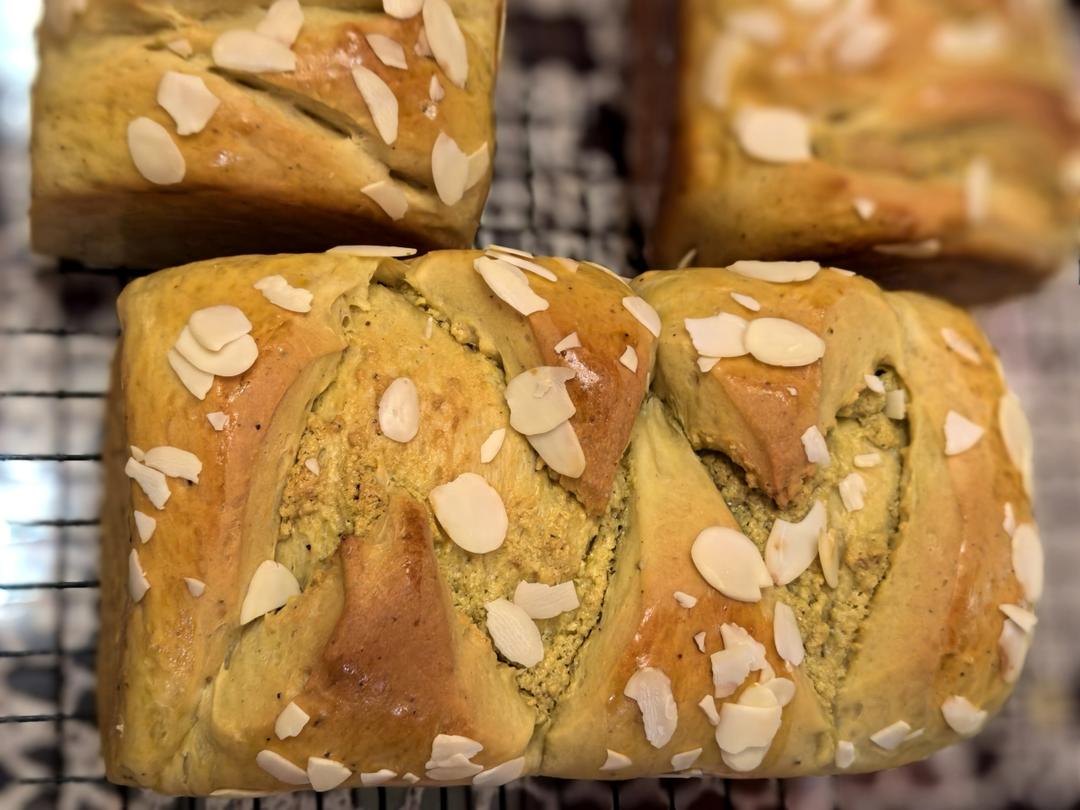 好好吃、好好吃的双倍开心果酱吐司