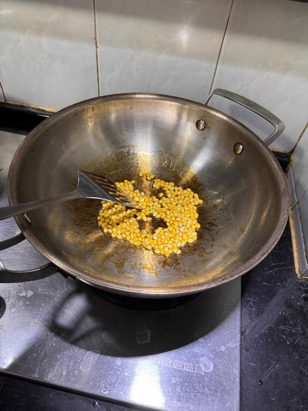 一招搞定小朋友的黄油焦糖爆米花，简单又好吃