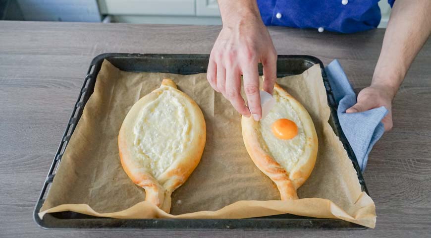 阿扎尔奶酪馅饼（хачапури )的做法 步骤8
