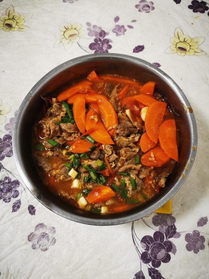 汤汁浓郁！好喝到汤汁都不剩的番茄土豆肥牛汤