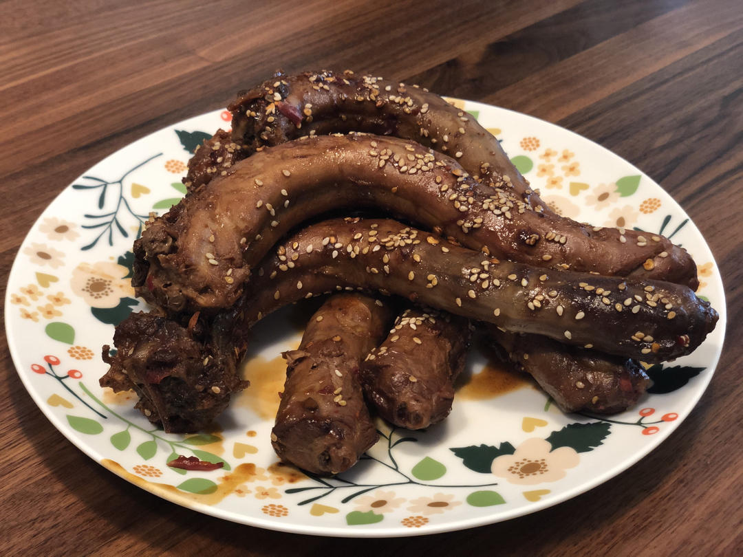 酱鸭脖（麻辣鸭脖）