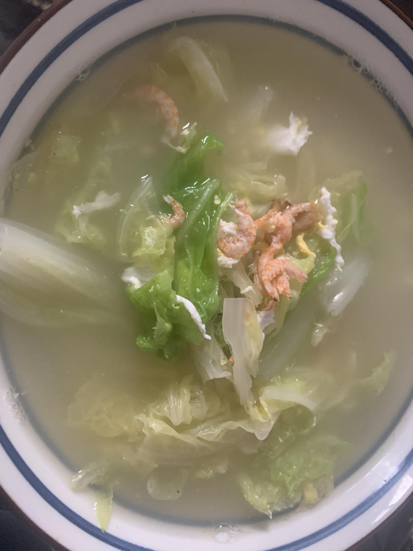 鲜味十足的虾皮白菜汤