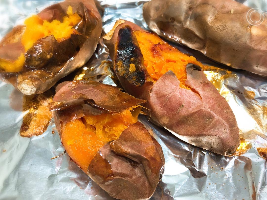 酸小软做的烤红薯