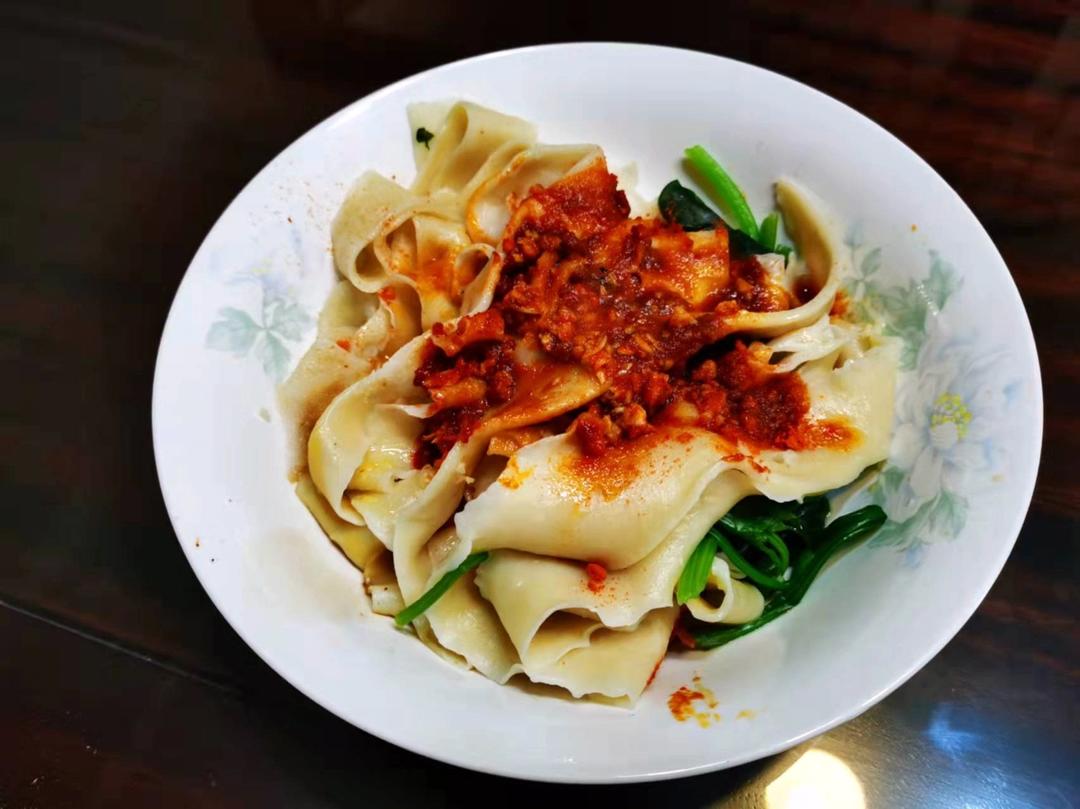 油泼扯面这样做最方便