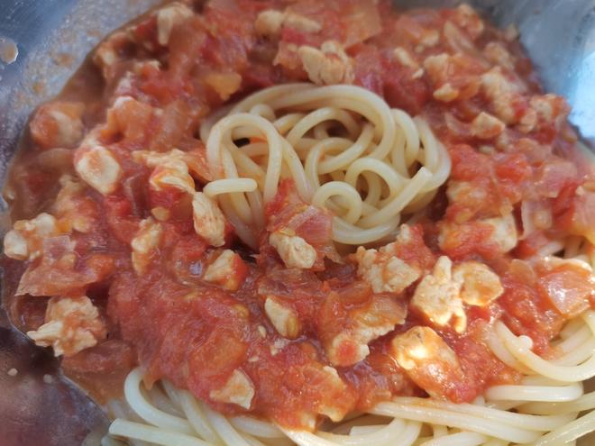 超简单 番茄肉酱意大利面的做法