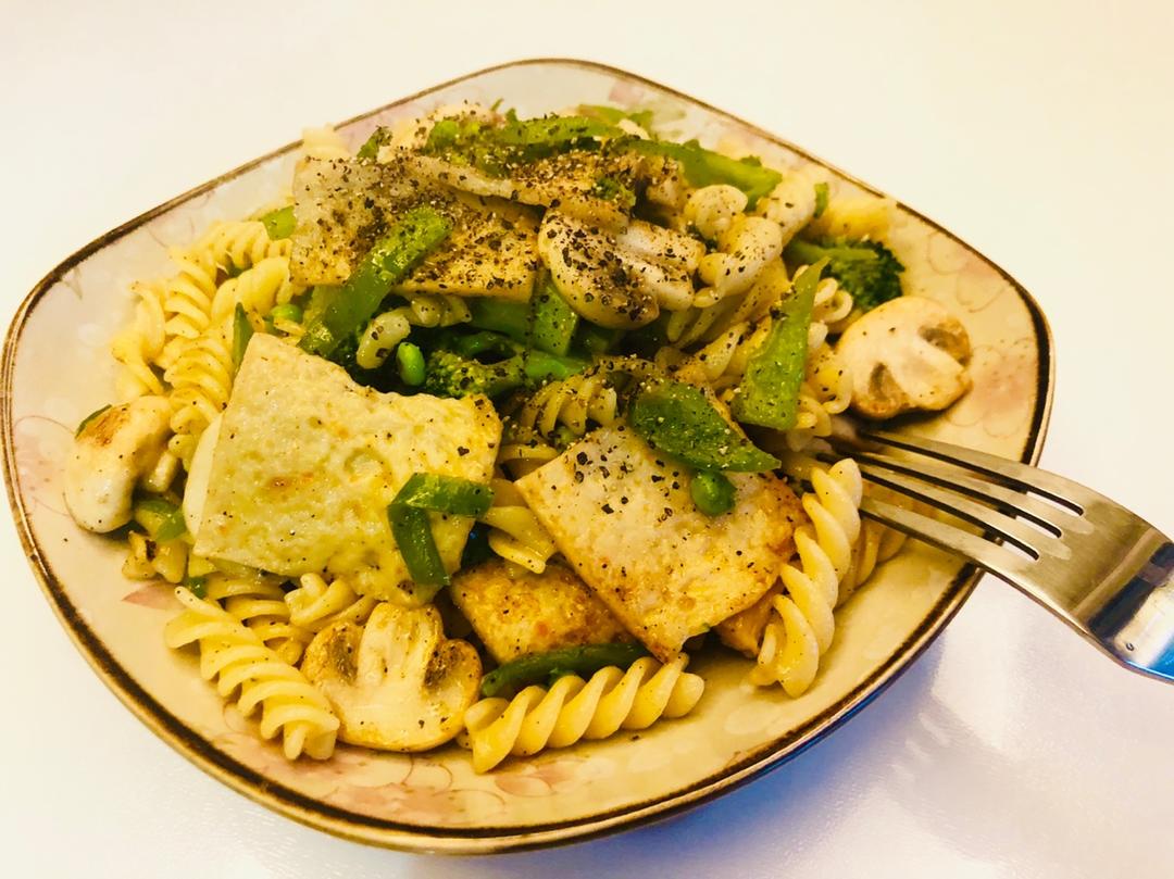 减脂餐/时蔬虾仁意粉