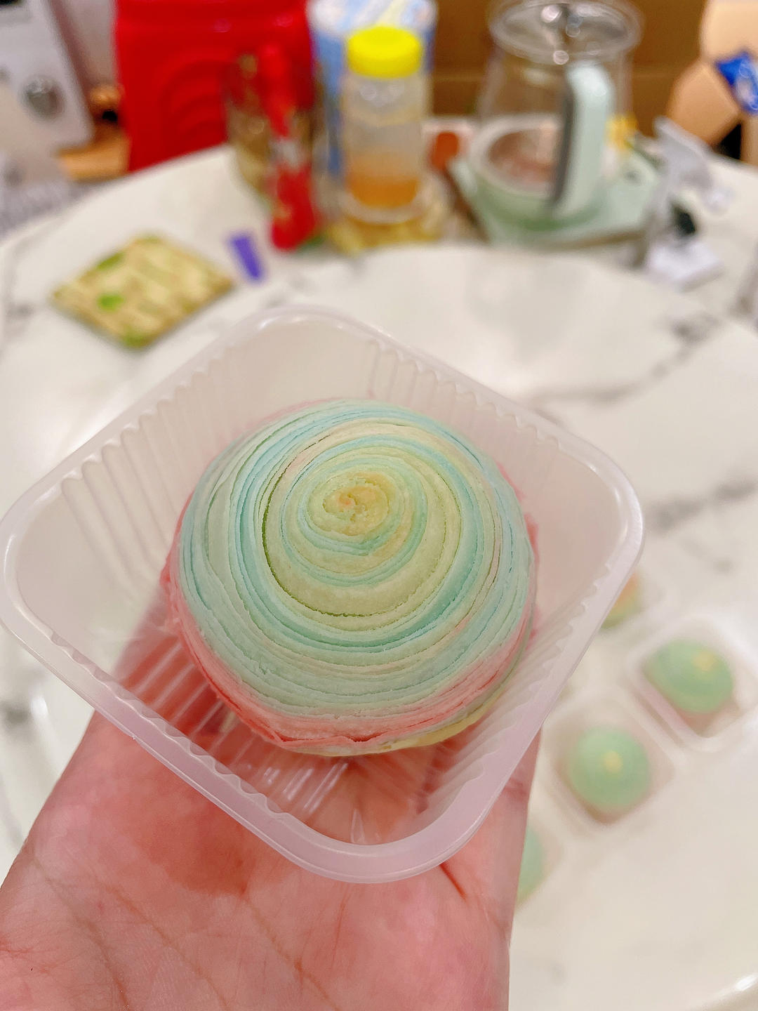 旋彩蛋黄酥