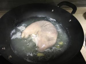 猪肚鸡的做法 步骤2