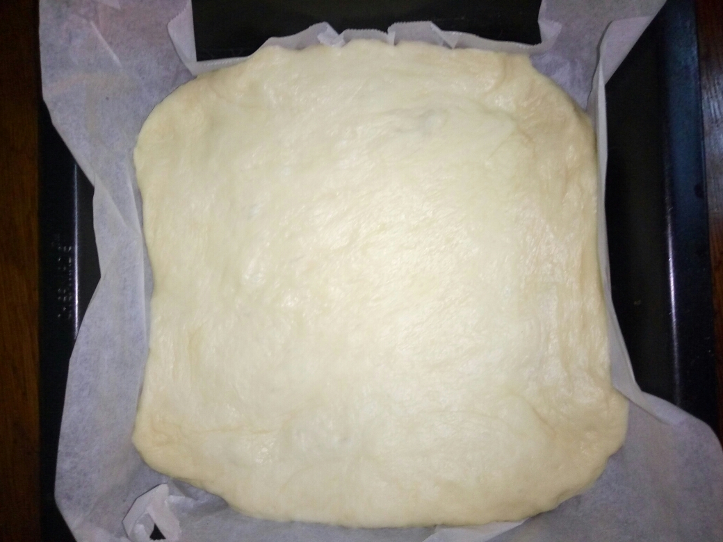 黄桃面包（上面撒蔓越莓奶酥粒）的做法 步骤4