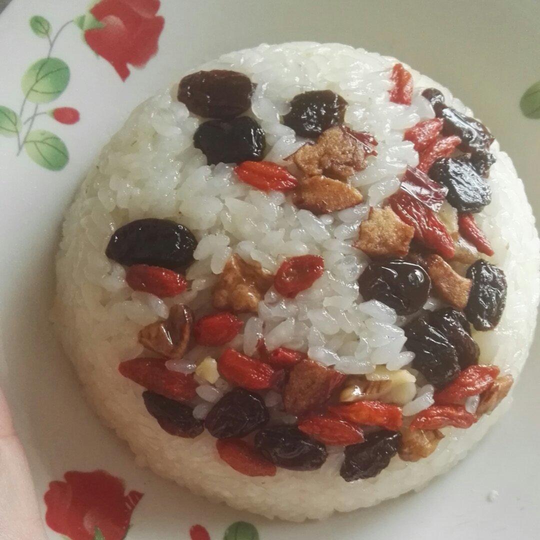 上海老味道的猪油八宝饭