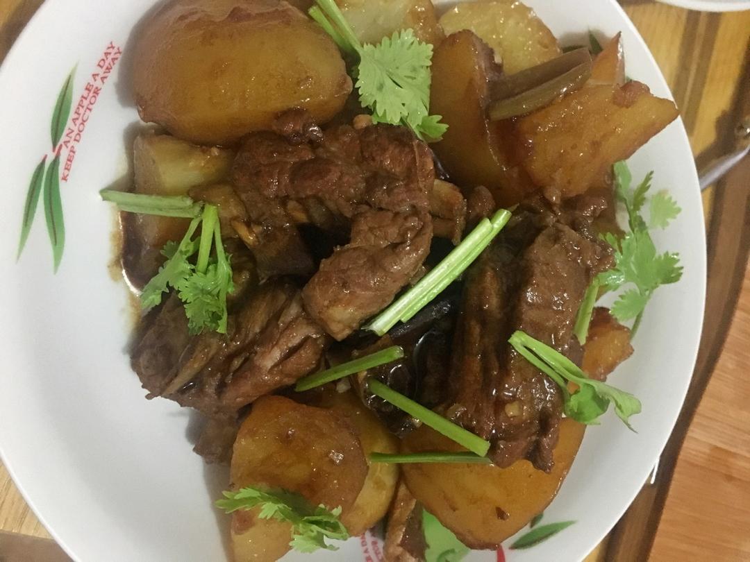 排骨炖土豆（电饭煲版）