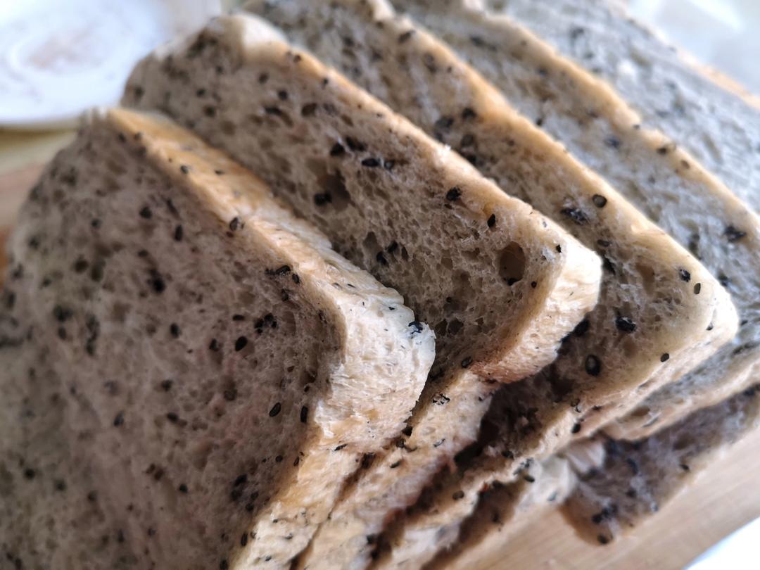 金大旺的黑芝麻吐司