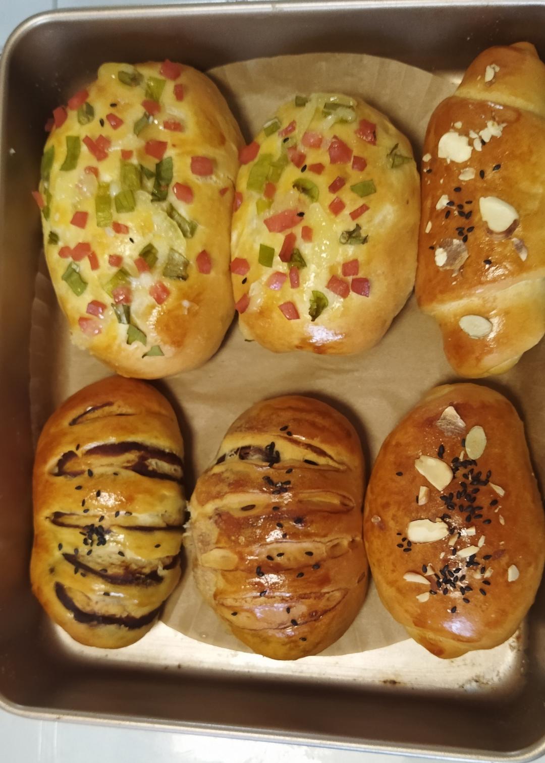 香葱火腿肉松面包