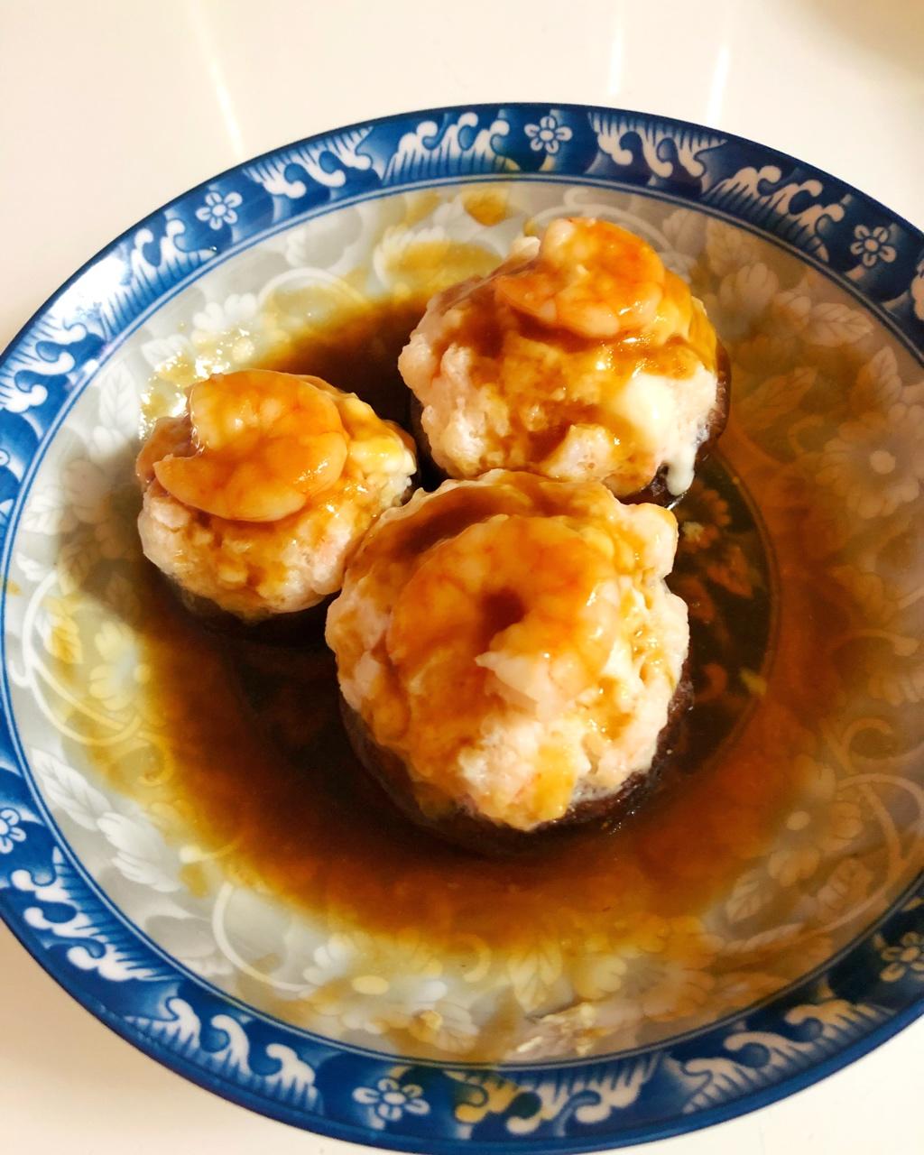 香菇蒸虾盏