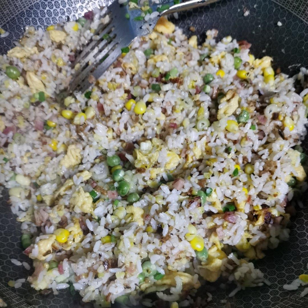 家常蛋炒饭