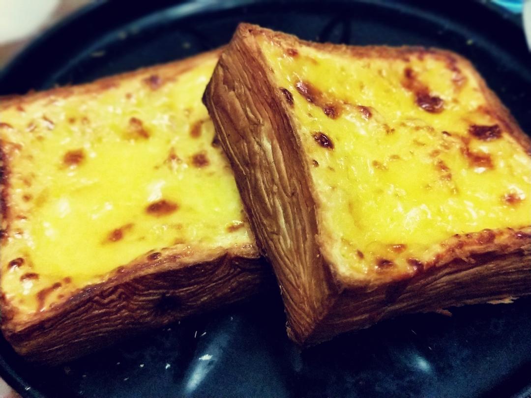 黄金乳酪厚片——芝士热爱者的满足