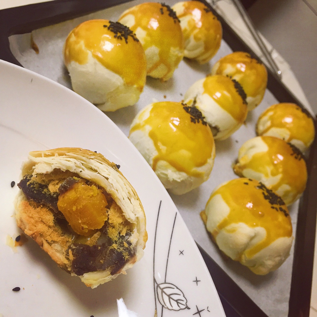蛋黄酥