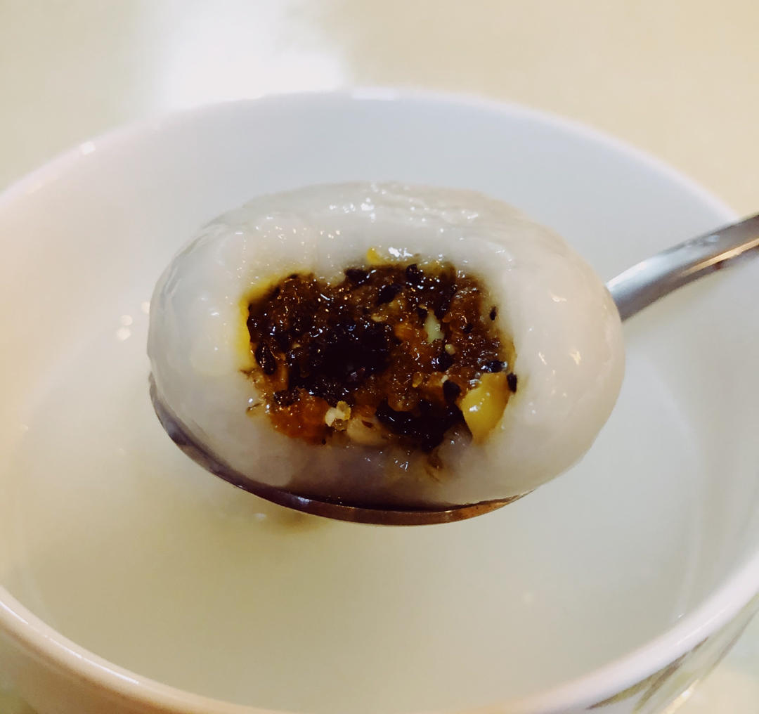 老妈味道【包心汤圆】私房做法·黑芝麻红糖馅