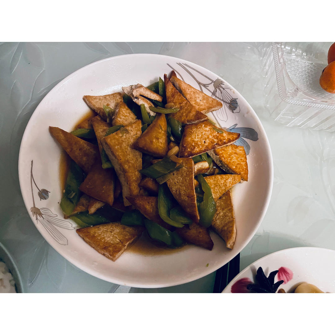 青椒炒豆腐