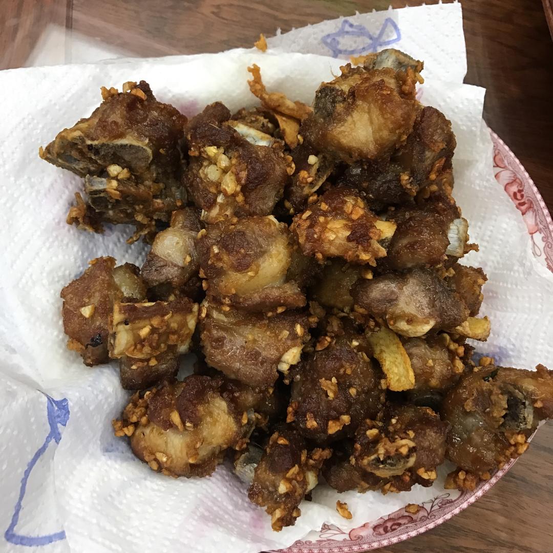 蒜香排骨