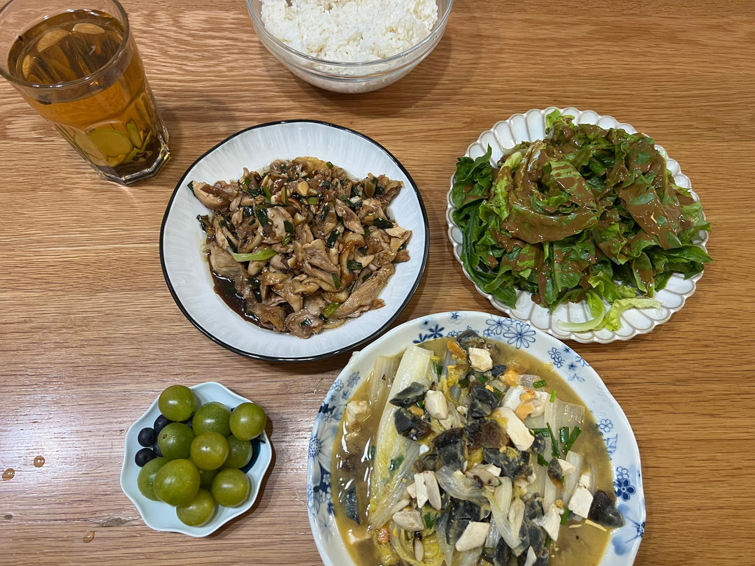 纪录周末餐桌