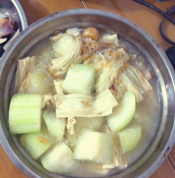 节瓜粉丝煮瑤柱虾米