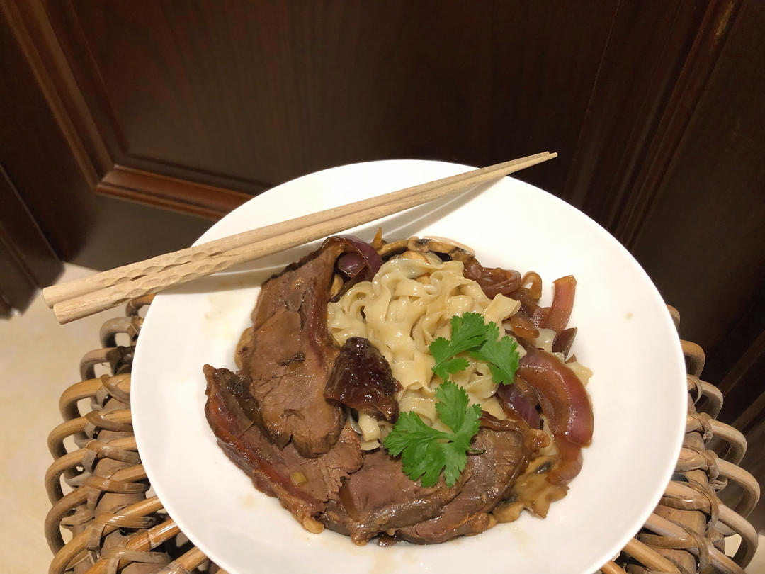 香菇肥牛面