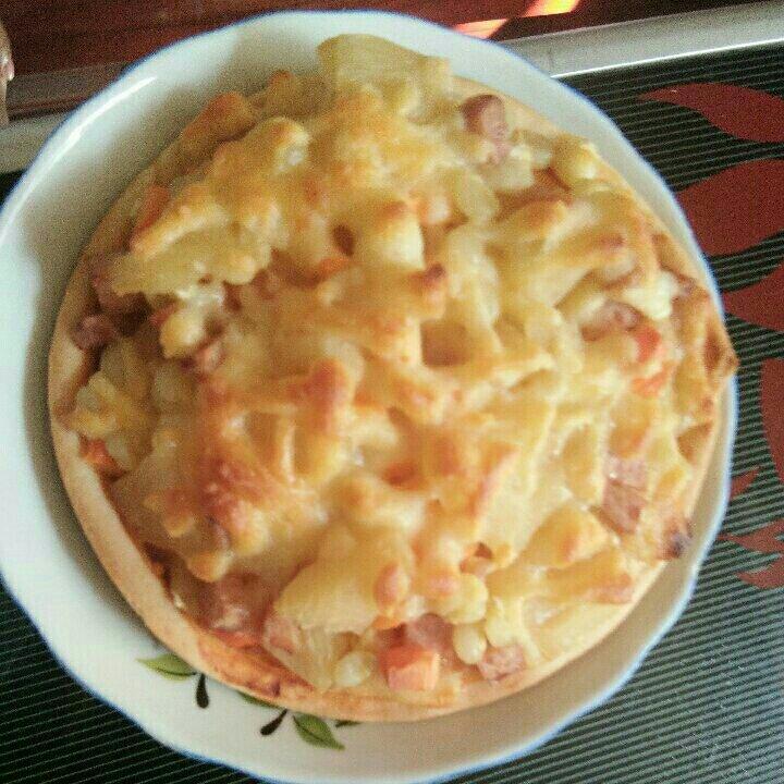 什锦火腿披萨(含饼皮做法)，零基础也能轻松搞定