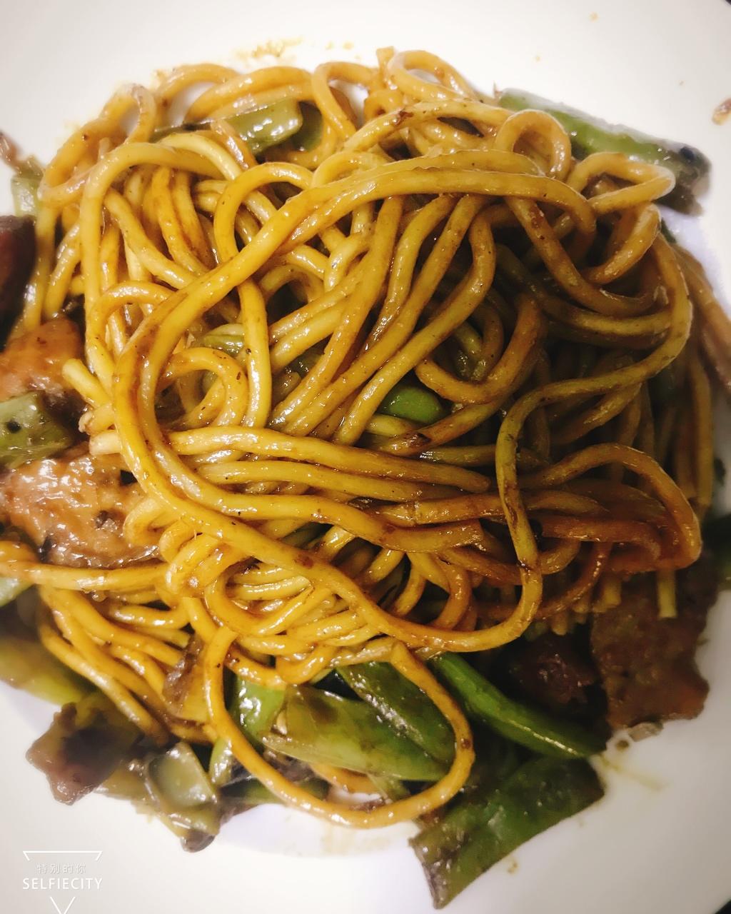 芸豆焖面（附万能的腌肉不老的办法）