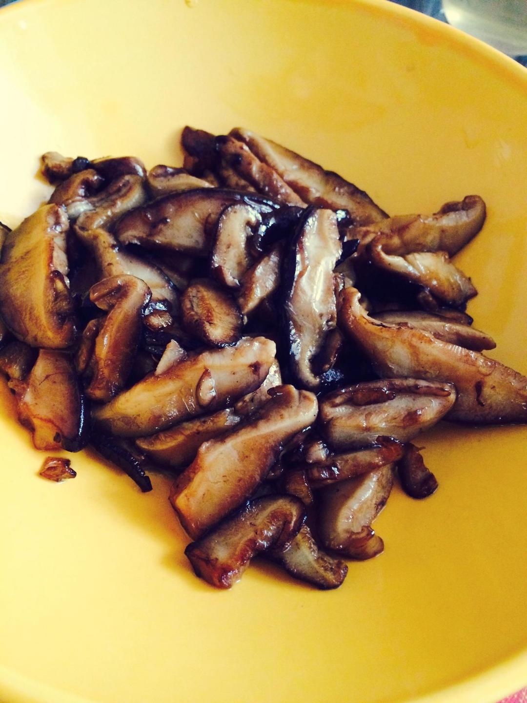 甜酱油香菇的做法