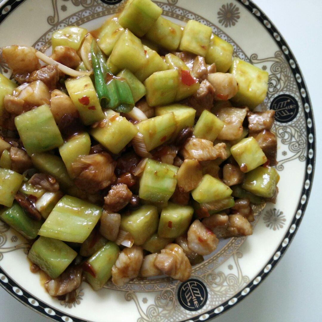 辣子肉丁