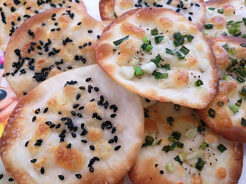 饺子皮做芝士脆片