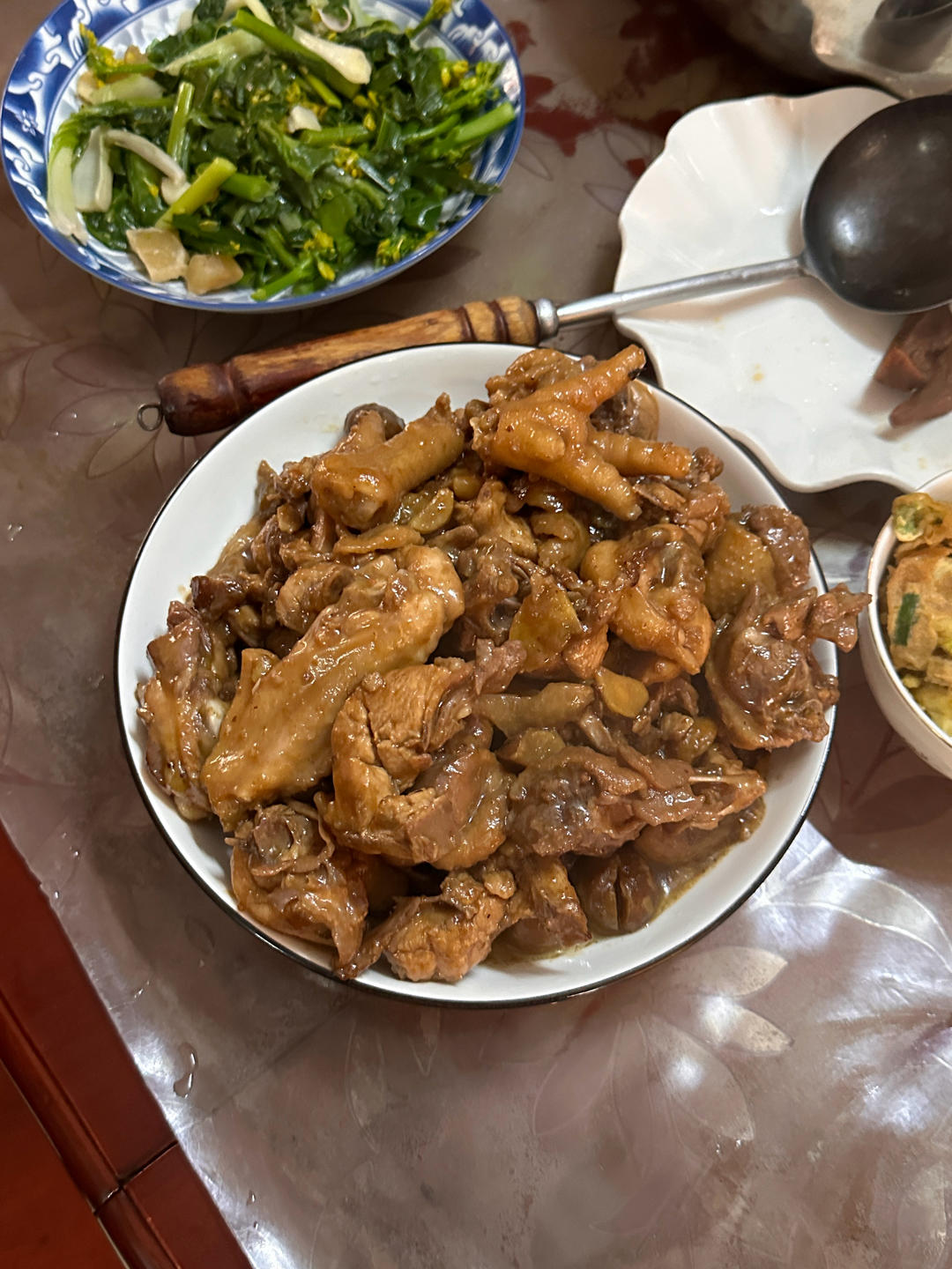 香菇板栗焖鸡